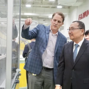 侯友宜訪美參訪國際大廠HIWIN、FANUC　布局新北智慧製造產業