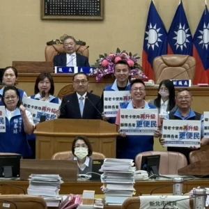 新北敬老愛心卡擴大使用範圍　侯友宜：採分階段、穩健推動