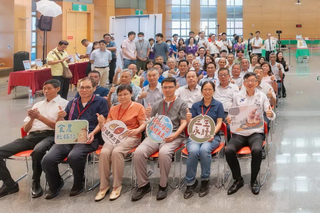 新北綠竹筍產季到　三峽區陳國隆奪新北筍王　推廣展售會及知名餐廳推出限定綠竹筍創意料理