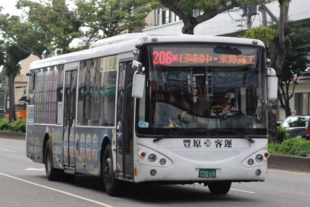 學生放暑假　台中跳蛙公車7/1起至 8/31停駛