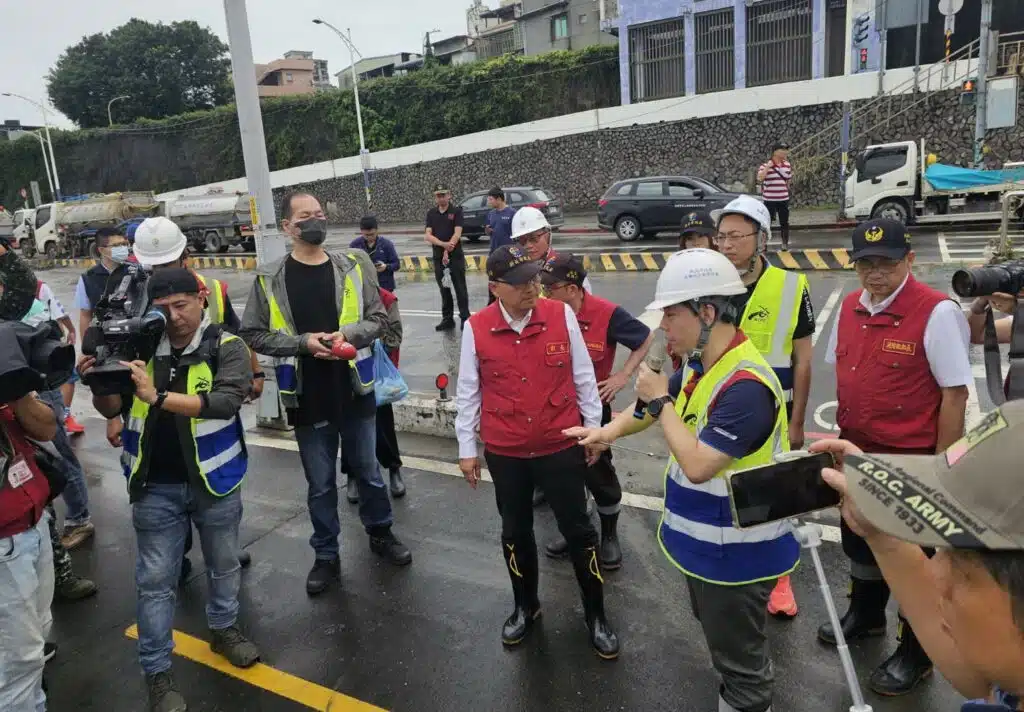 巴威警報解除　侯友宜率市府團隊視察風災後復原工作進度