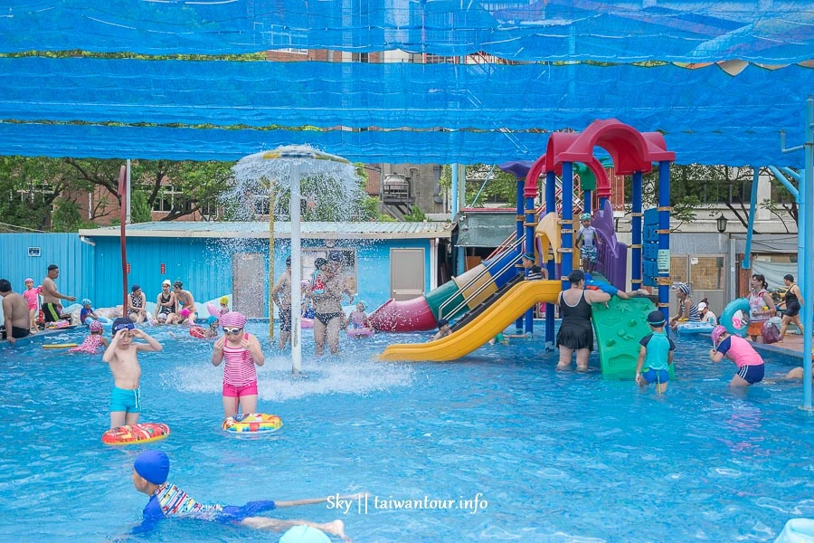 【前港游泳池】士林親子景點高CP值玩水滑水道開放時間