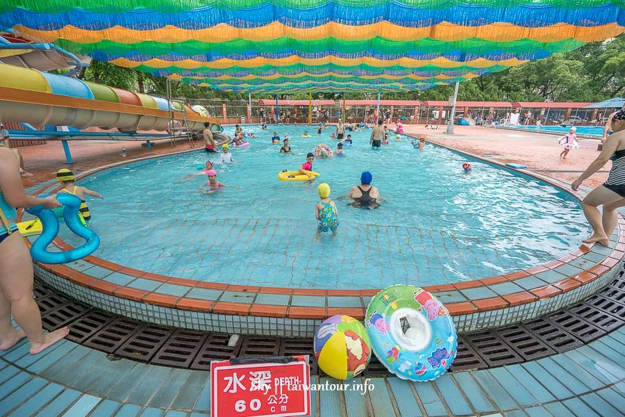 【前港游泳池】士林親子景點高CP值玩水滑水道開放時間