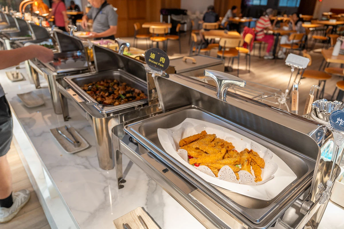 【台東沐舍文旅】台東市區高CP值住宿!步行夜市.附早餐還有下午吧 【台東沐舍文旅】台東市區高CP值住宿!步行夜市.附早餐還有下午吧