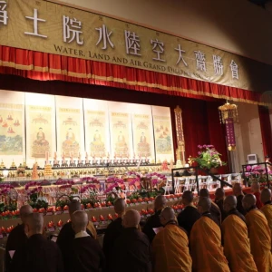 響應新北市好日子愛心大平台　淨土院基金會捐500箱物資助弱勢