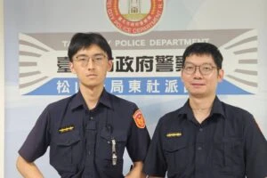 下班尖峰驚見拋錨車  松山暖警徒手推車  10分鐘化解交通危機