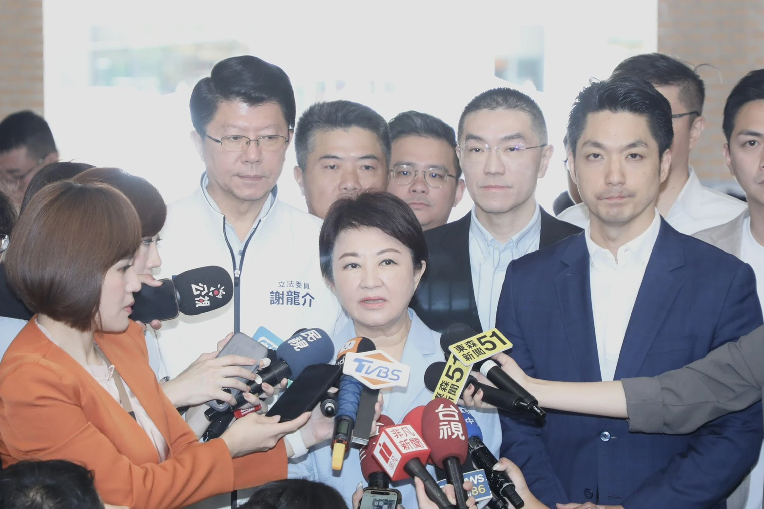 中央放行問題油   盧秀燕質疑「誰在包庇？中央誰是門神？」