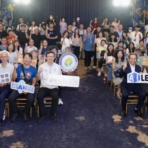 開學前夕備課　新北首創AI共備快閃市集　30攤助教師開學備課即學即用