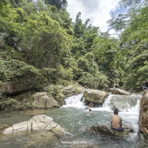 【冬瓜山步道.瀑布】苗栗泰安親子玩水秘境景點