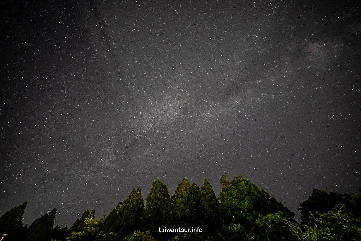 2022【鳶峰星空劇場|合歡山暗空公園】南投清境晚上約會親子景點推薦 2022【鳶峰星空劇場|合歡山暗空公園】南投清境晚上約會親子景點推薦