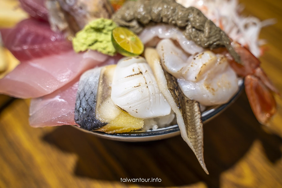 【森川丼丼嘉義店】東區日式料理推薦.生魚片.丼飯.訂位電話