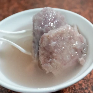 【阿斗伯冷凍芋】中華路夜市美食！綿密豆花與現烤吐司經典組合