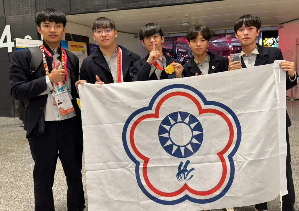 2026國際技能競賽5國手全獲獎 新北商務軟體世界第一 六都唯一金牌 2026國際技能競賽5國手全獲獎 新北商務軟體世界第一 六都唯一金牌