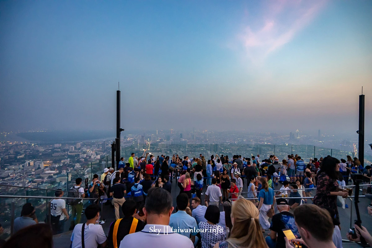 曼谷景點【Mahanakhon SkyWalk】king power全泰國最高360觀景台.門票價格.交通