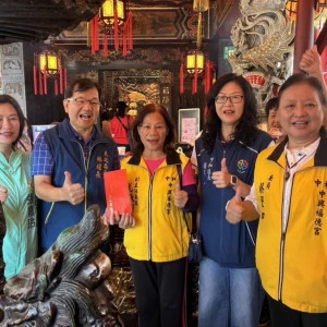 中和中興福德宮與樹林潭底福德宮歡慶土地公聖誕　民政局長林耀長走訪參拜祈福