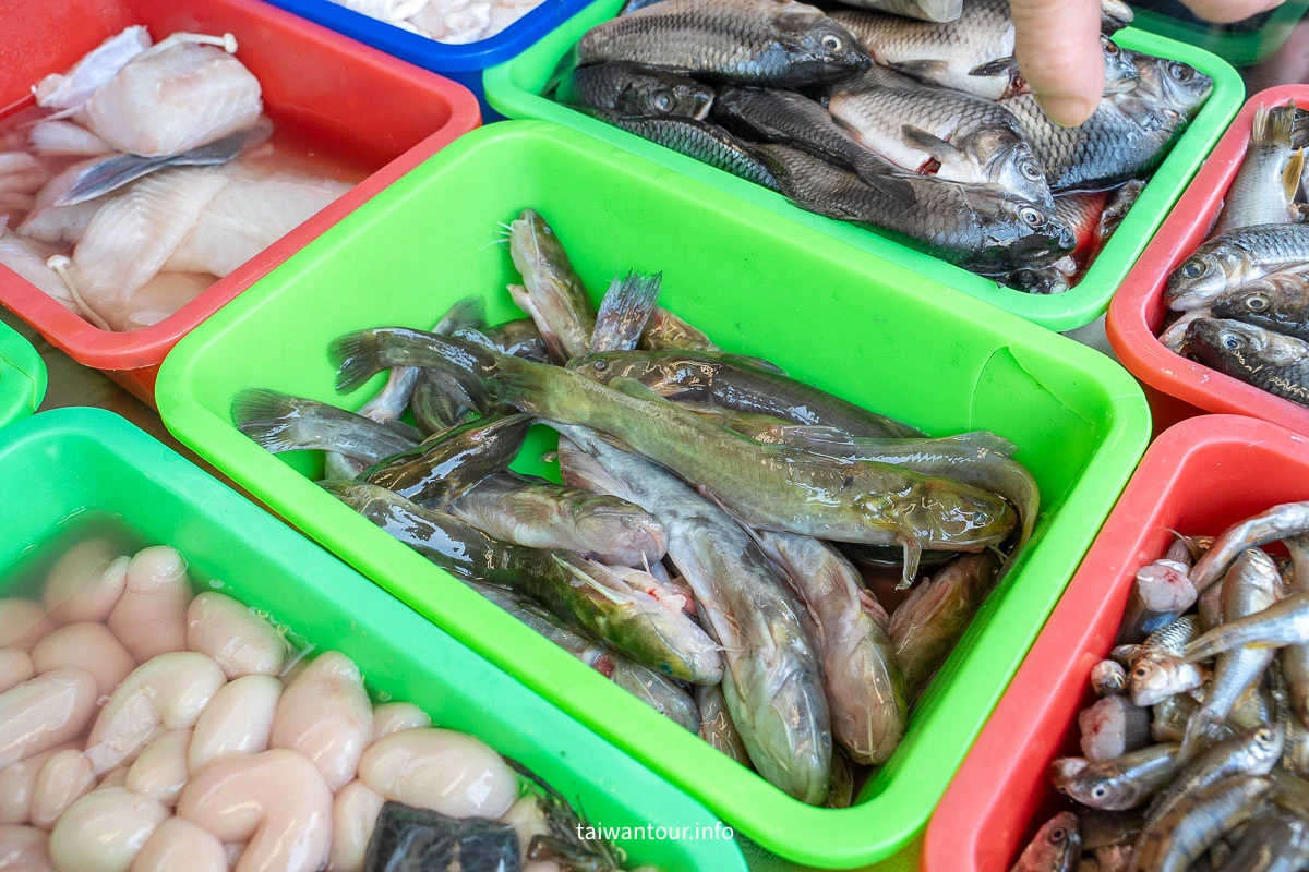 【佳香餐飲部】嘉義超狂女漢子大臉盆砂鍋魚頭，必吃炒魚泡、白斬土雞與澎湃山珍海味！
