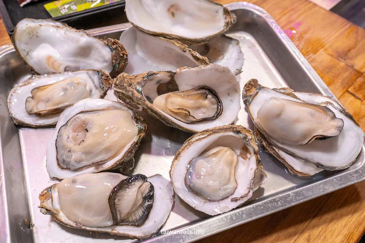 【李周生魚片.南寮漁港】竹風漁市開逛!李周生魚片高CP值必吃攻略、免費烤生蠔太爽啦 【李周生魚片.南寮漁港】竹風漁市開逛!李周生魚片高CP值必吃攻略、免費烤生蠔太爽啦