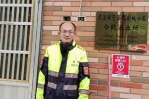 合歡山車輛拋錨受困  新城警熱心協助平安脫困