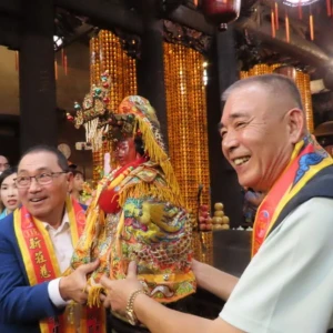 2026北台灣媽祖文化節新莊會香起駕　慈祐宮慶建廟340年捐贈復康巴士