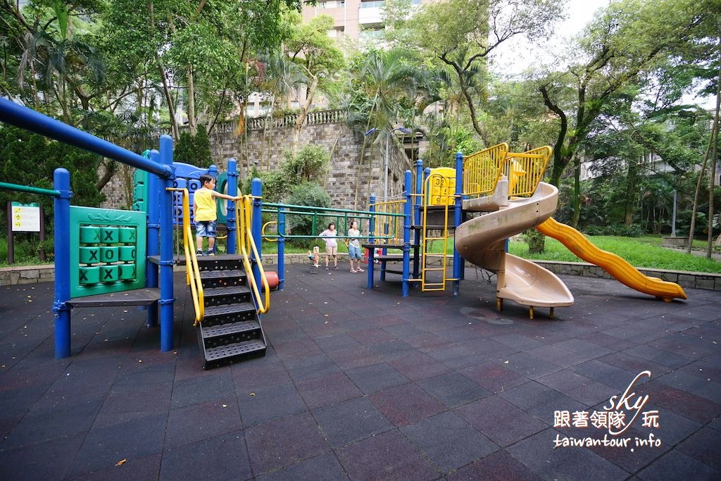 【象山步道】台北景點推薦信義區一線天.大石壁親子步道 【象山步道】台北景點推薦信義區一線天.大石壁親子步道